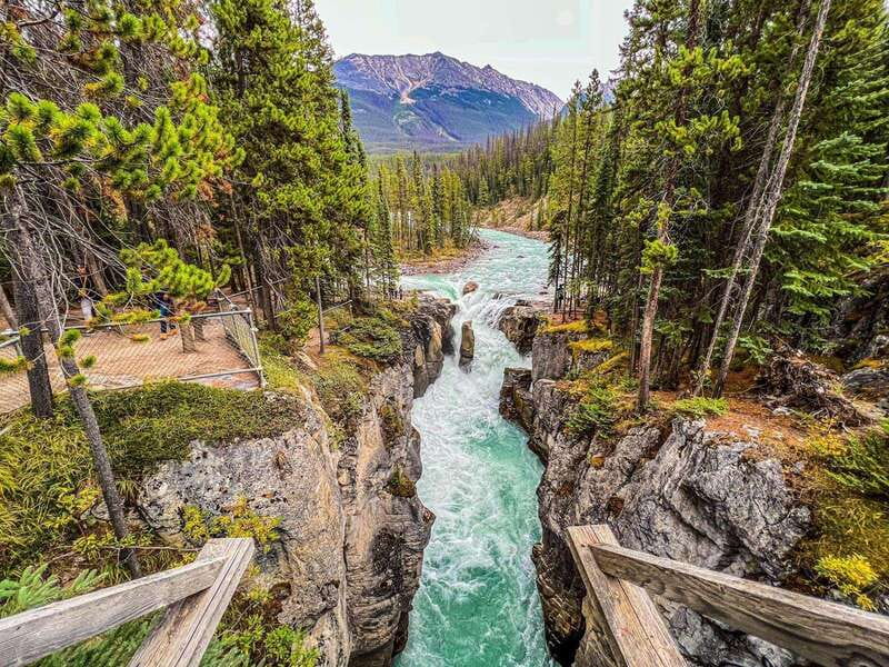 Emerald Lake, Moraine, Louise, Johnston Canyon & Banff Town - Natural Bridge and the Kicking Horse River: Quick, Powerful, Worth It