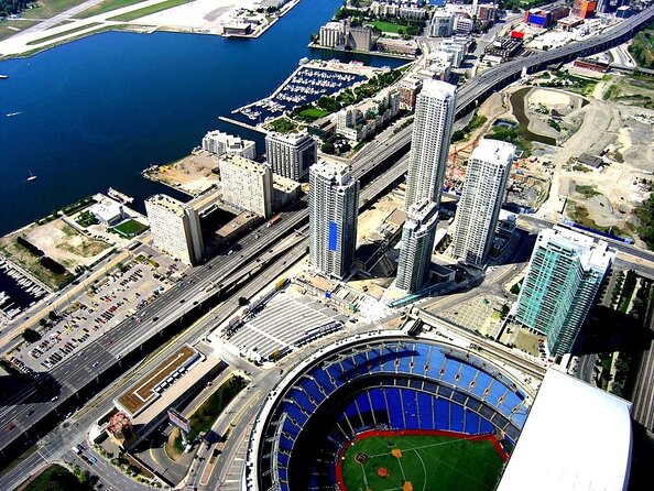 Exhilarating 120km Aerial Tour of Toronto with iflyTOTO - Key things that make iflyTOTO stand out
