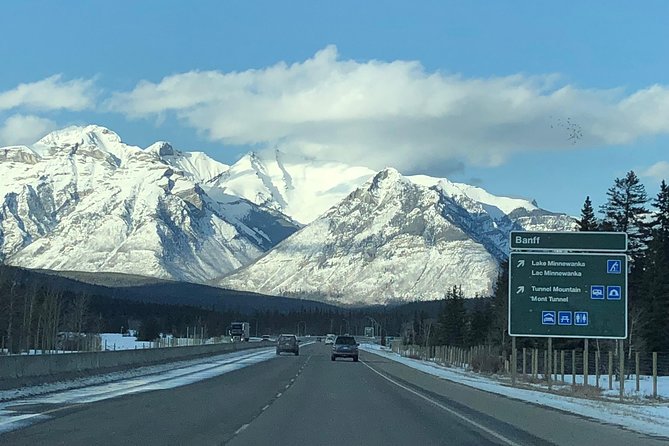 Experience Banff & Lake Louise | Moraine - PRIVATE DAY TOUR - Surprise Corner and Tunnel Mountain Drive: quick outlooks with big payoff
