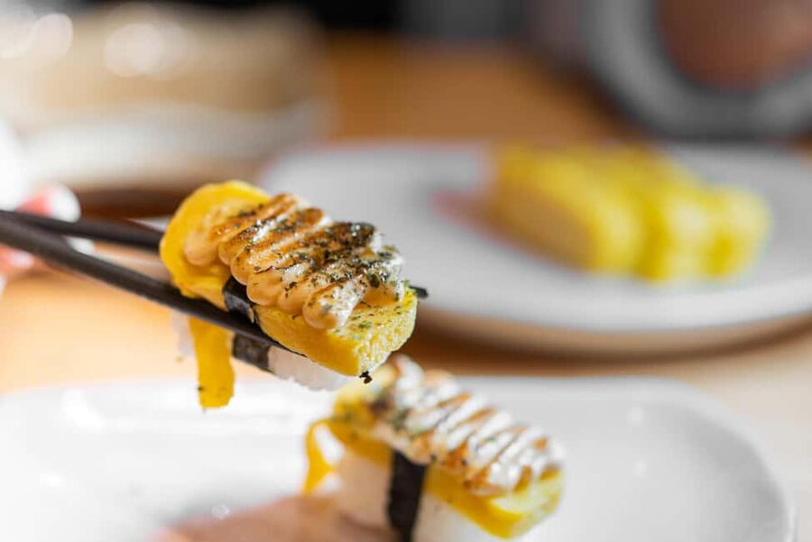 Experience Gastown Vancouver's Elite Walking Food Tour - What the Guides Really Do (Beyond Listing Facts)