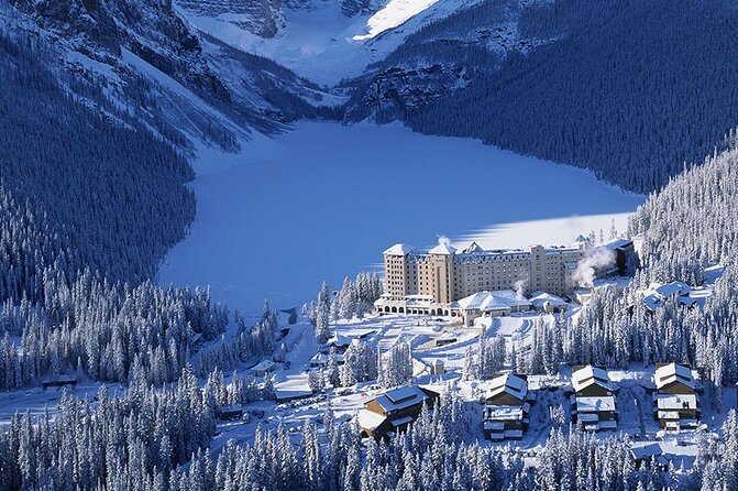 Explore Banff’s Wonders: Lake Louise, Moraine Lake, and Beyond - Banff Town Stop: 1 Hour for Food, Shopping, and a Real Break