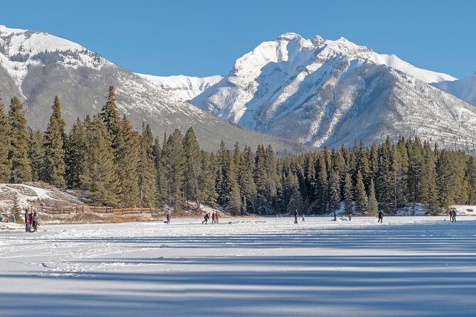 Explore Banff + Wildlife - Two Jack Lake: Quick Pause for Rundle Mountain Framing