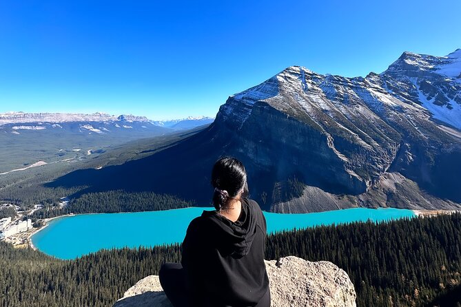 Explore Moraine Lake, Banff, Lake Louise & Minnewanka - Banff Avenue: 2 hours that actually helps for lunch and browsing