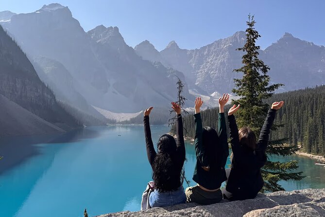 Explore Moraine Lake, Banff, Lake Louise & Minnewanka - Moraine Lake stop: turquoise water and the Valley of the Ten Peaks
