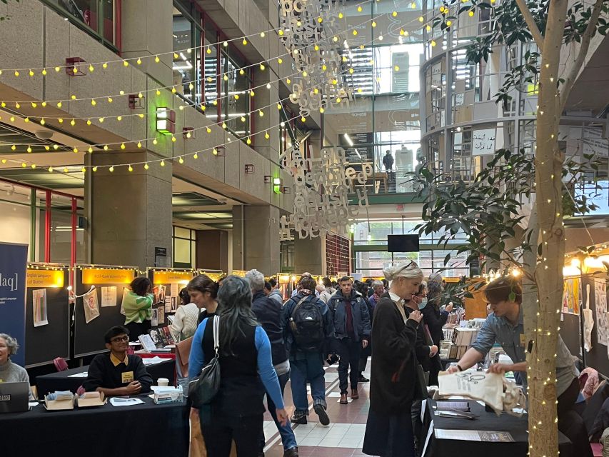 Explore Underground city & Downtown. Great tour to stay warm - Downtown stops: Place Ville Marie and Place des Arts explained on foot