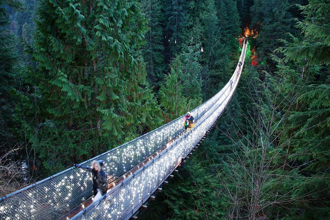 Explore Vancouver City & Capilano Suspension Bridge Canyon Lights - The Right Length for First-Time Vancouver Planning