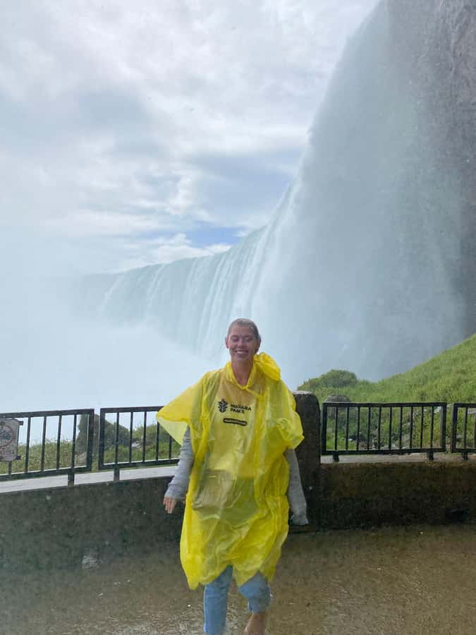 Falls Small Group Tour w/ Tower, Journey & Boat - From TO - Skylon Tower: Panoramic Views Without the Guesswork