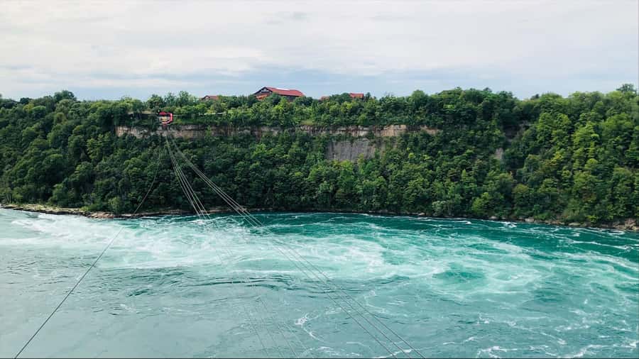 Falls Small Group Tour w/ Tower, Journey & Boat - From TO - How to Use Your One Hour of Free Time