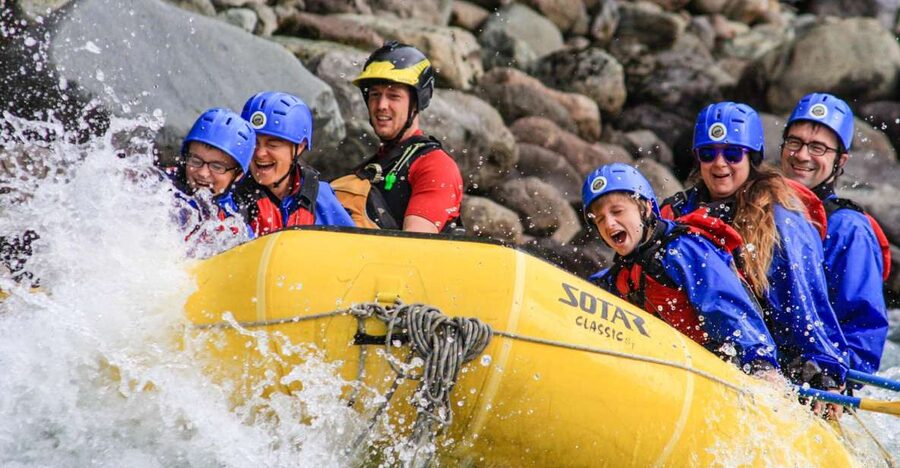 Family-Friendly Cheakamus Splash - Where the Cheakamus River run starts: Squamish, gear, and quick safety comfort