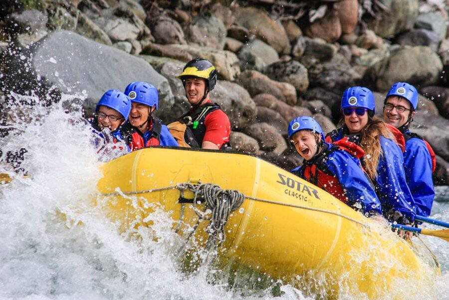 Family-Friendly Cheakamus Splash - The water fight and cooling off moments kids talk about