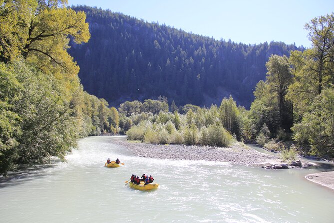 Family Friendly Cheakamus Splash Rafting - The day’s flow at Canadian Outback Rafting: from waiver to splash