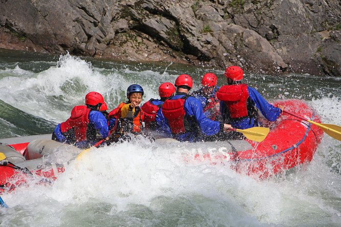 Family Friendly Whitewater Rafting - Weather reality: all-weather operation and how to prepare