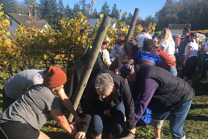 Fraser Valley & White Rock Premium Public Wine Tour - Glass House Estate Winery: Four Samples Near the U.S. Border