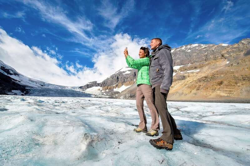 From Banff: Athabasca Glacier and Columbia Icefield Day Trip - Crowfoot, Waterfowl Lakes, and Saskatchewan River Crossing: quick stops that actually matter