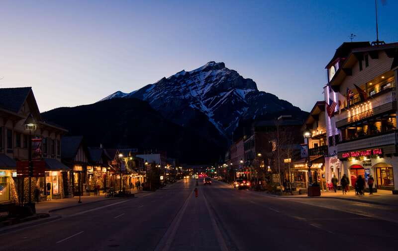 From Banff/Canmore: Deep 1 Day Tour in Banff National Park - Why This Banff National Park Day Trip Works for First Timers