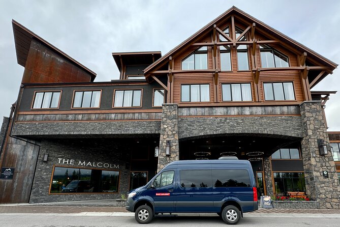 From Banff: Hassle-free Private Transfer to Calgary YYC Airport - Banff to Calgary YYC, minus the pre-flight chaos