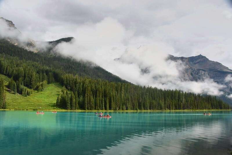 From Calgary: Banff, Moraine Lake and Lake Louise Tour - Banff Avenue, lunch, and the easiest way to do downtown right