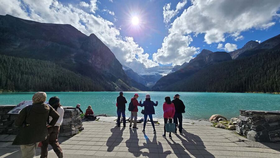 From Calgary/Banff: Moraine Lake & Lake Louise Half-Day Tour - The Scenic Rocky Mountain Road, Including Castle Mountain Views