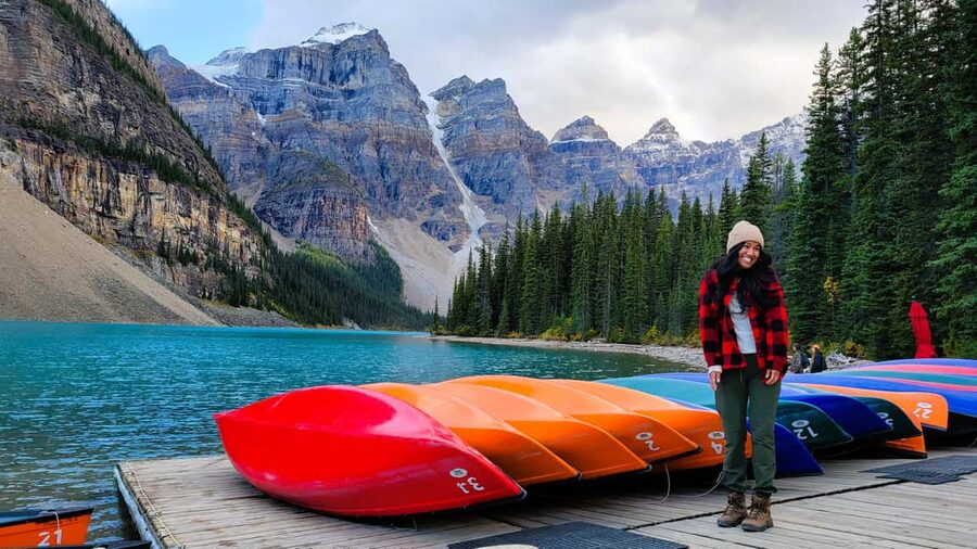 From Calgary/Canmore: Banff National Park Premium Day Trip - The guide makes the day feel lighter