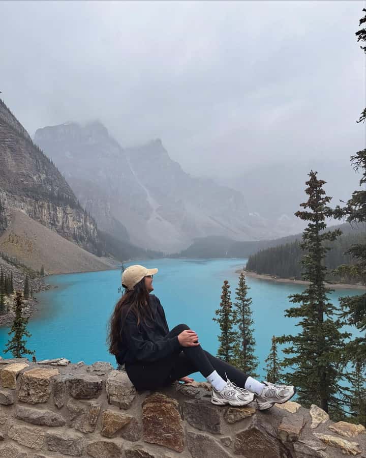 From Calgary: Private Banff National Park Day Trip - Banff Town free time, Bow Falls, and Tunnel Mountain Drive