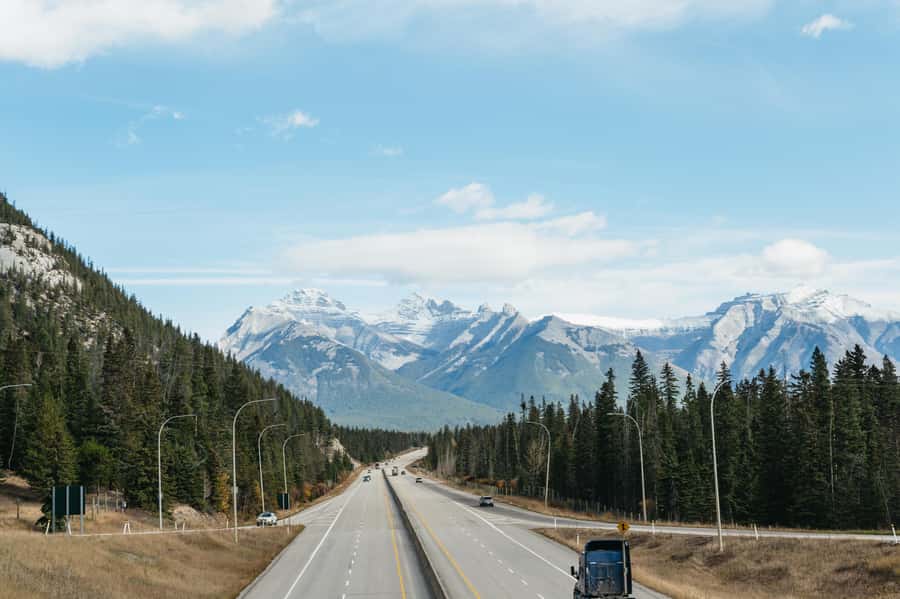 From Calgary: Private Banff National Park Day Trip - How the private guide shapes the day