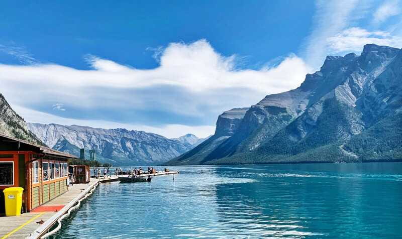 From Calgary: Private Lake Louise and Banff Day Trip - The Banff Gondola ride, why the 11:00 to 11:30 slot can help