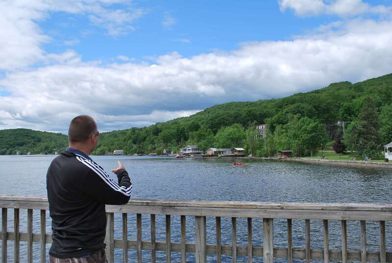 From Montreal: Eastern Townships Region Day Trip - Shore of Brome Lake and Café Three Pines in Knowlton territory