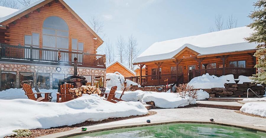 From Montreal: Natur'Eau Spa Day Trip with Admission Ticket - From Radisson Metro to the Lanaudière “out of Montreal” escape