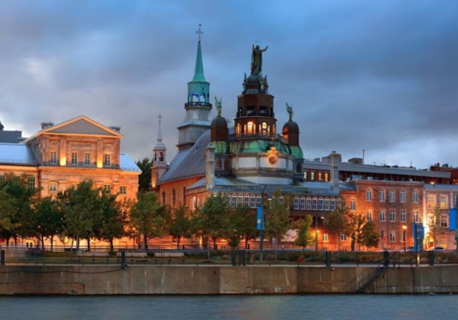 From Montréal: Québec City, River Cruise & Montmorency Falls - Château Frontenac and Petit Champlain: Icon Views Plus Real Street Time