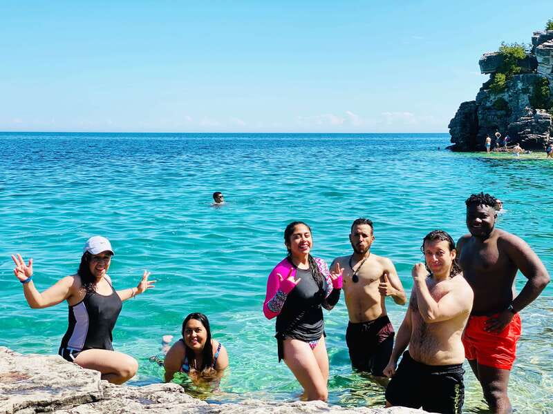 From Toronto: Bruce Peninsula Guided Hiking Day Trip - Time to bathe in clear water: how to plan without overpacking