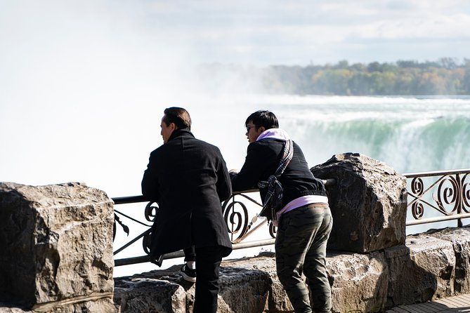 FROM TORONTO: Niagara Day Tour w/ Niagara on the Lake & Boat Ride - Table Rock Welcome Centre for close-up falls views