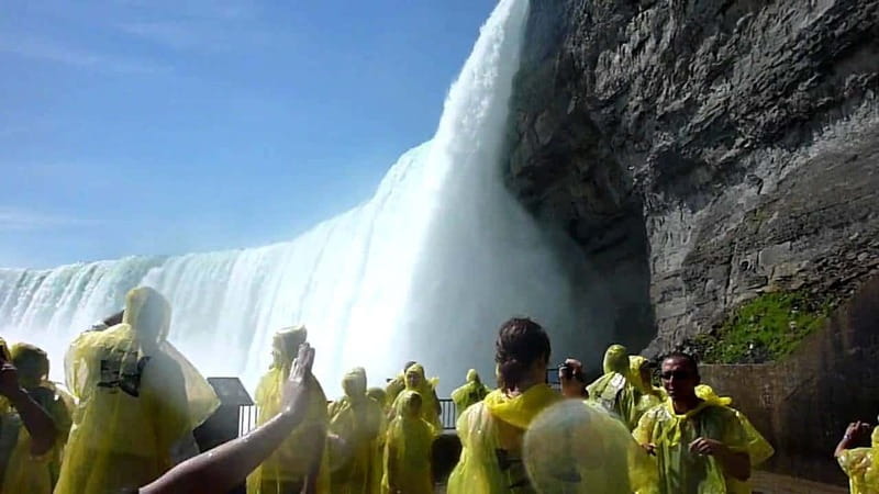 From Toronto: Niagara Falls, Canada Private Tour - Luxury pickup from Toronto, then the drive that sets the mood