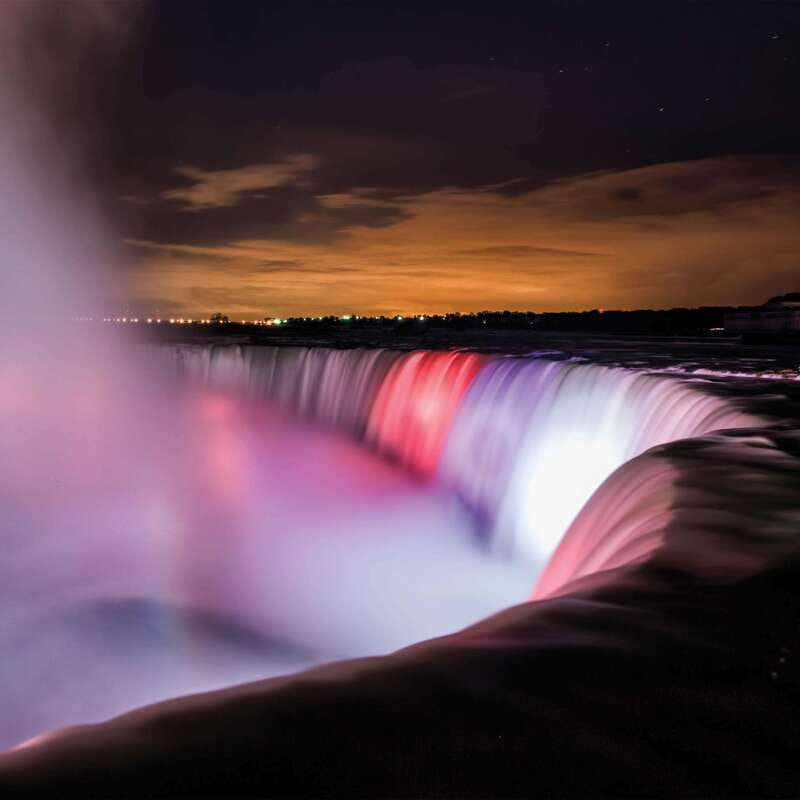 From Toronto: Niagara Falls Tour with Journey & Dinner - How the 8-hour Toronto to Niagara timing works in winter