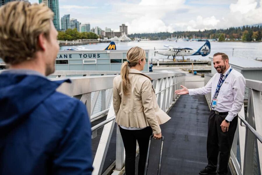 From Vancouver: Day Trip in Whistler Seaplane Day Trip - Vancouver Harbour to Whistler, The 45-Minute Flight That Sets the Tone