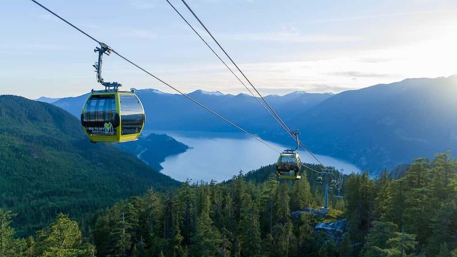 From Vancouver: Whistler Private Day Trip - Sea to Sky Gondola Near Squamish: Summit Views and a Lunch Break
