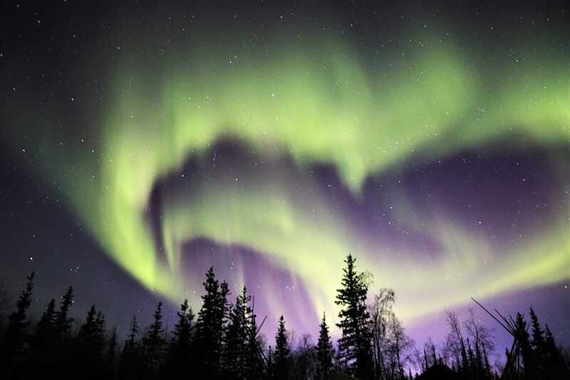 From Yellowknife: Northern Lights Bus Tour with Photos - Price and value: why $72 can be a good deal here