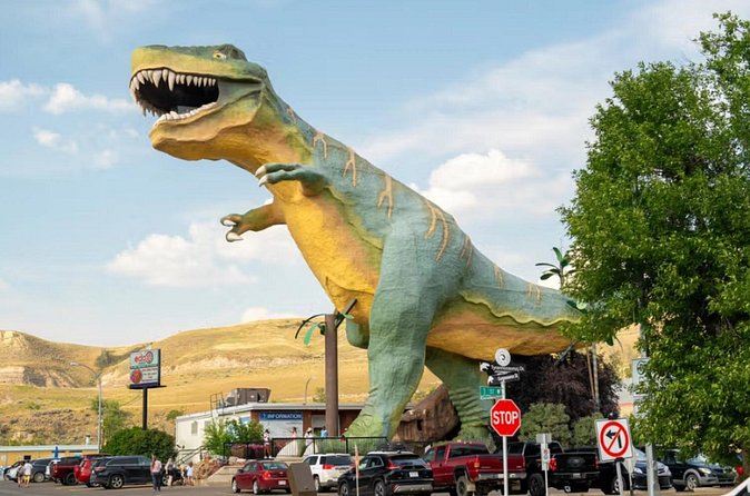 Full Day Drumheller Tour from Calgary by Coach - Wayne and the Badlands bridges: a quick history hit