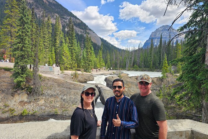 Full Day Private Tour Banff/Yoho Customized Sightseeing - Castle Mountain Viewpoint: A Quick Panoramic Reset