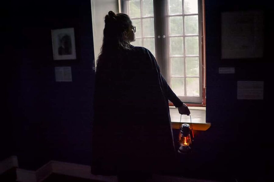 Ghosts of the Bytown Museum - Starting at Sparks Street: the tour’s pace and vibe
