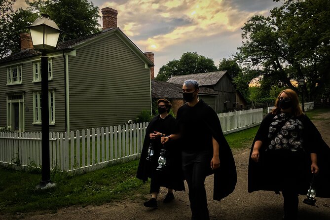 Ghosts of the Village at Black Creek - Comfort checklist for an outdoor night at Black Creek