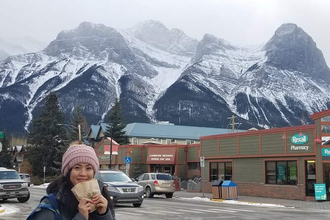 Glaciers, Mountains & Lakes - Stop 3: Lake Louise, shoreline time and seasonal activities