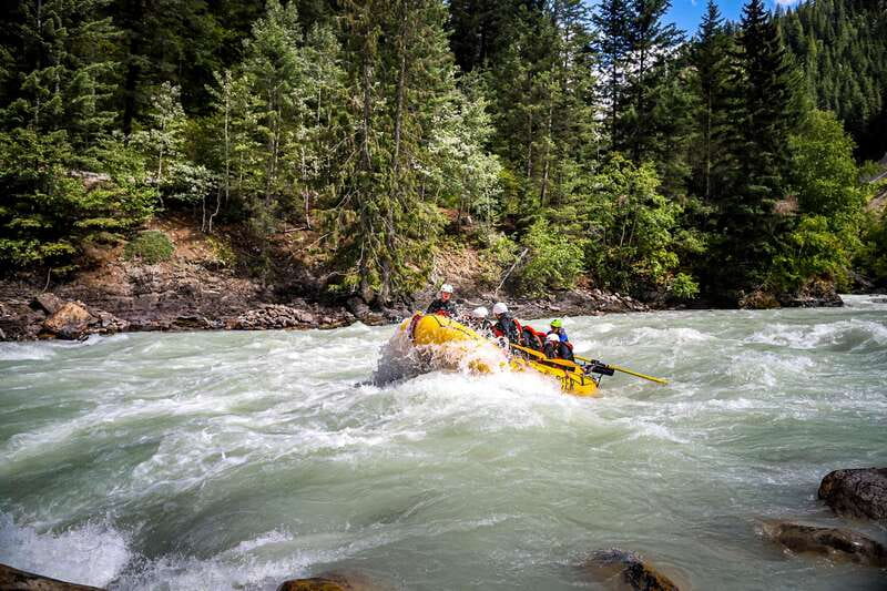 Golden, BC: Kicking Horse River Whitewater Raft Experience - Two rafting sessions on the Kicking Horse: calm start, big water finish