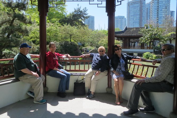 Grand City Small Group Tour of Vancouver - Gastown and Gassy Jack: history with personality