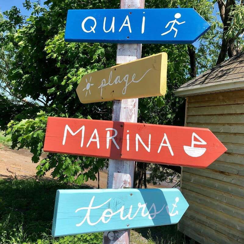 Guided cruise to discover Orleans Island and Quebec City - Saint-Laurent-de-l’Île-d’Orléans: the calm start with guided river stories