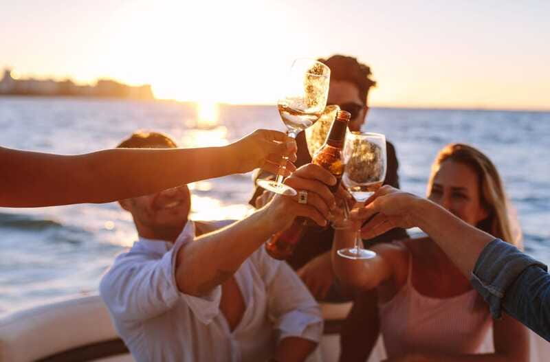 Guided cruise to discover Orleans Island and Quebec City - Small-group cruising: why this format feels better in practice