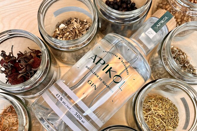 Guided tour « from the bee to the bottle » with tasting - English - Small Group Size, Real Q and A, and Owner-Style Hosting