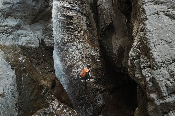 Half Day Heart Creek Canyon - Near Banff & Canmore- For Beginners - Rappelling skill progression: what you’ll practice and why it works