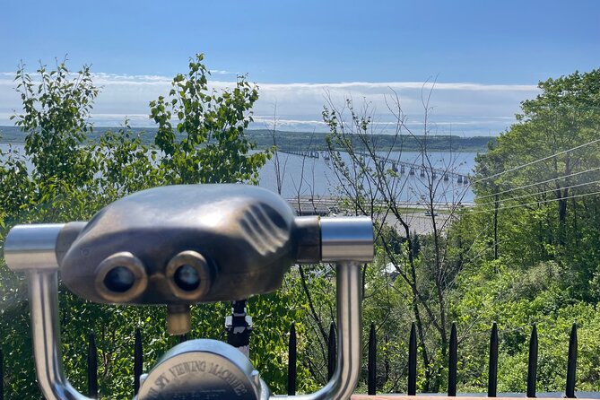 Half Day Private Getaway to Ile d'Orléans - Domaine Steinbach cider house: your first taste and your first view
