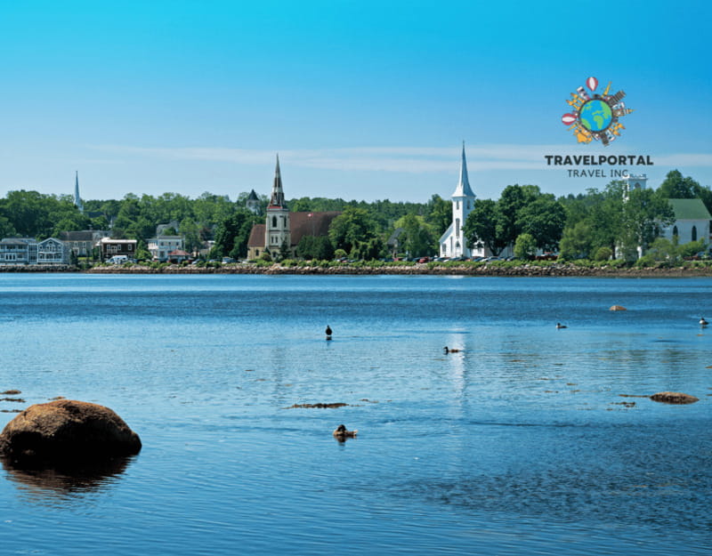 Halifax: Guided tour to Peggy's Cove, Lunenburg & … - Key things I’d plan around
