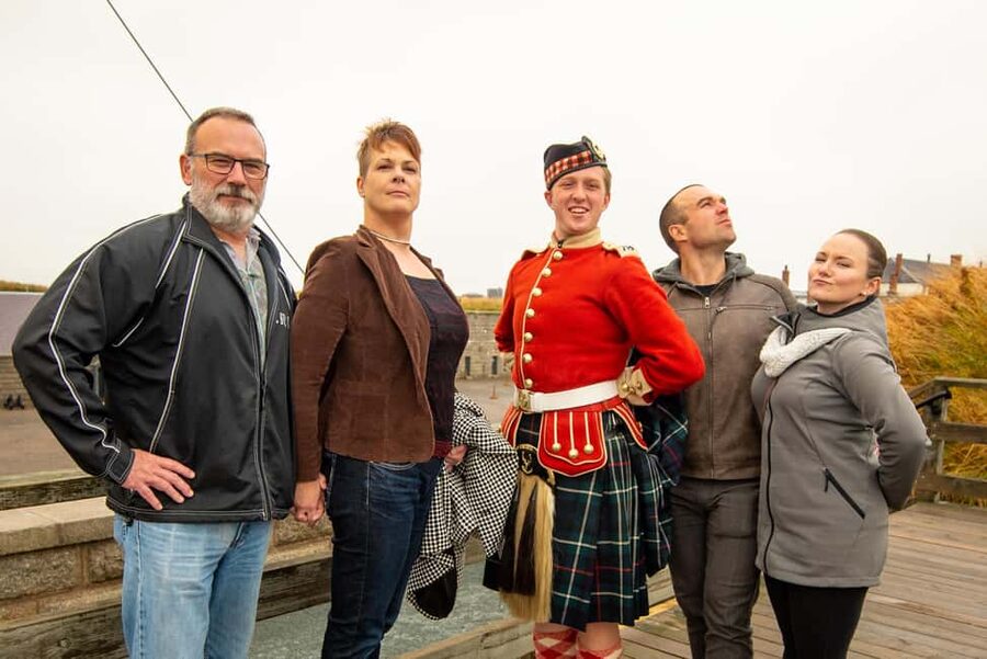 Halifax: Peggy's Cove, Citadel and Titanic Cemetery Tour - Halifax Citadel Hill: Admission Included and Built for Storytelling